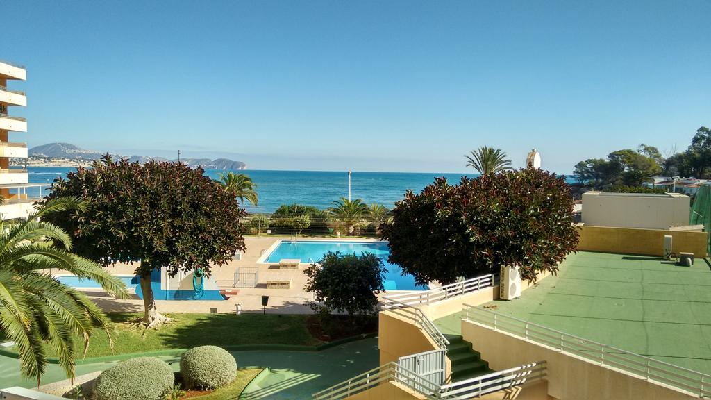 Sea Front Voramar Fibra Wifi Apartment Calpe Room photo